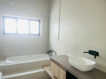3 Bedroom Townhouse Complex