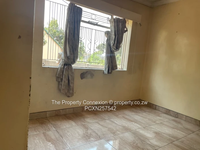 Excellent Investment Opportunity – 3-Bedroom Home In Houghton Park