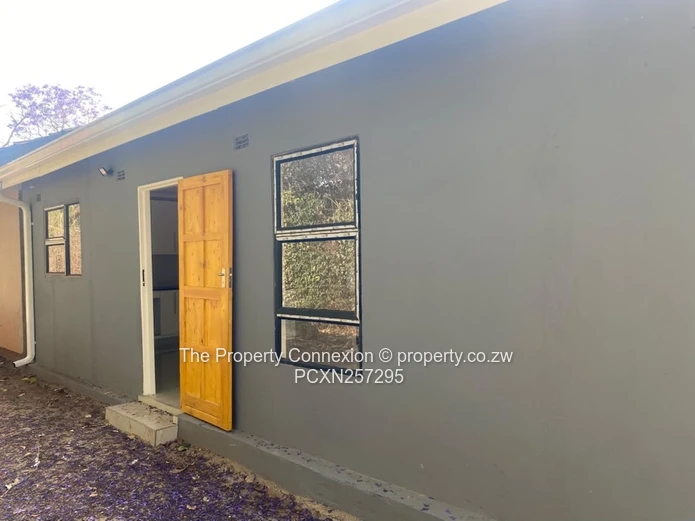 Charming & Modern 2-Bedroom Cottage | Prime Vainona Location