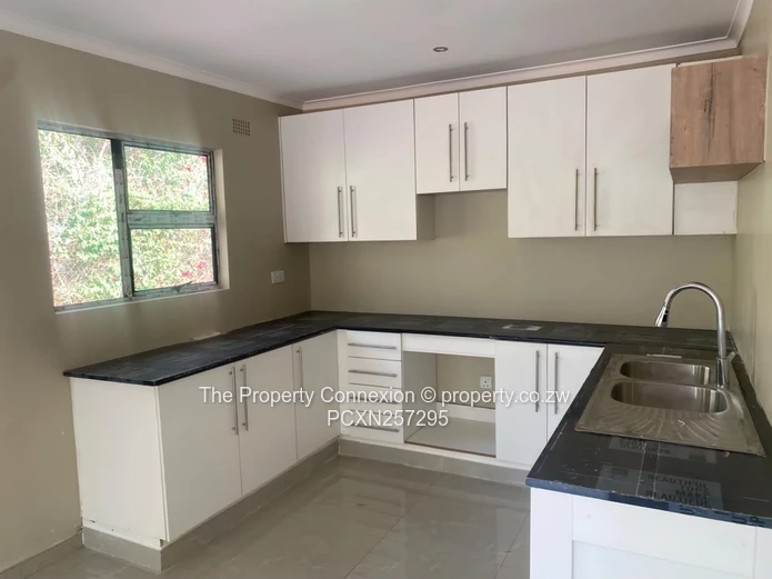 Charming & Modern 2-Bedroom Cottage | Prime Vainona Location
